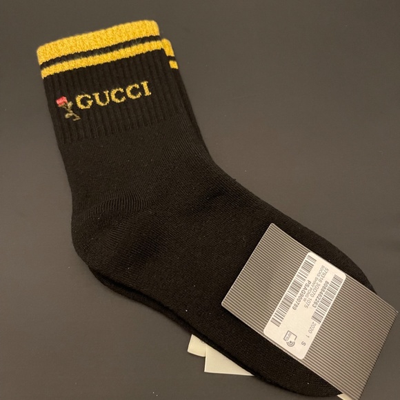 GUCCI Metallic Logo Crew Socks In Black Shiny Pong - Picture 8 of 9